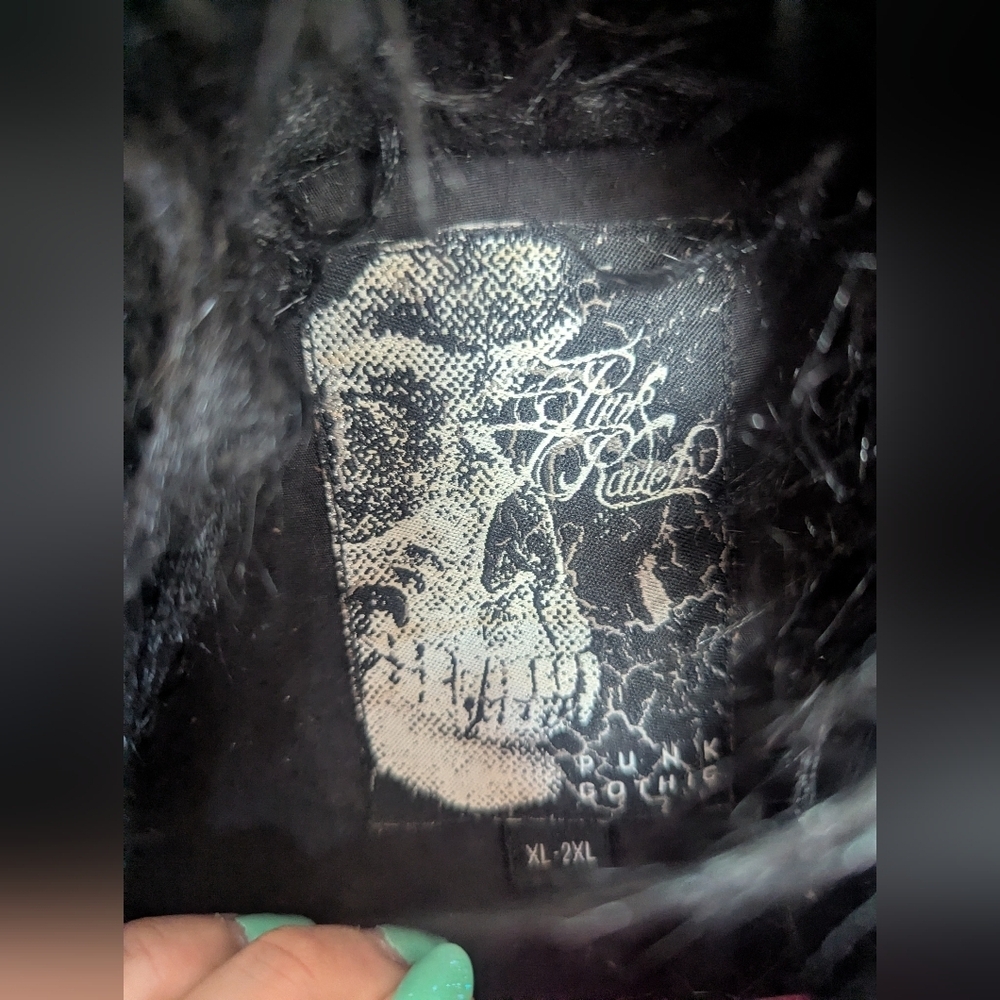 XL-XXL Punk Gothic Black Faux Fur Jacket - Picture 4 of 7